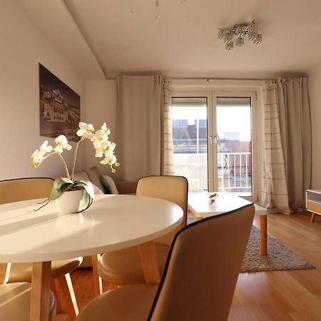 Brilliant View: Balcony Home, Modern, Stylish And Newly Renovated Vienne Extérieur photo