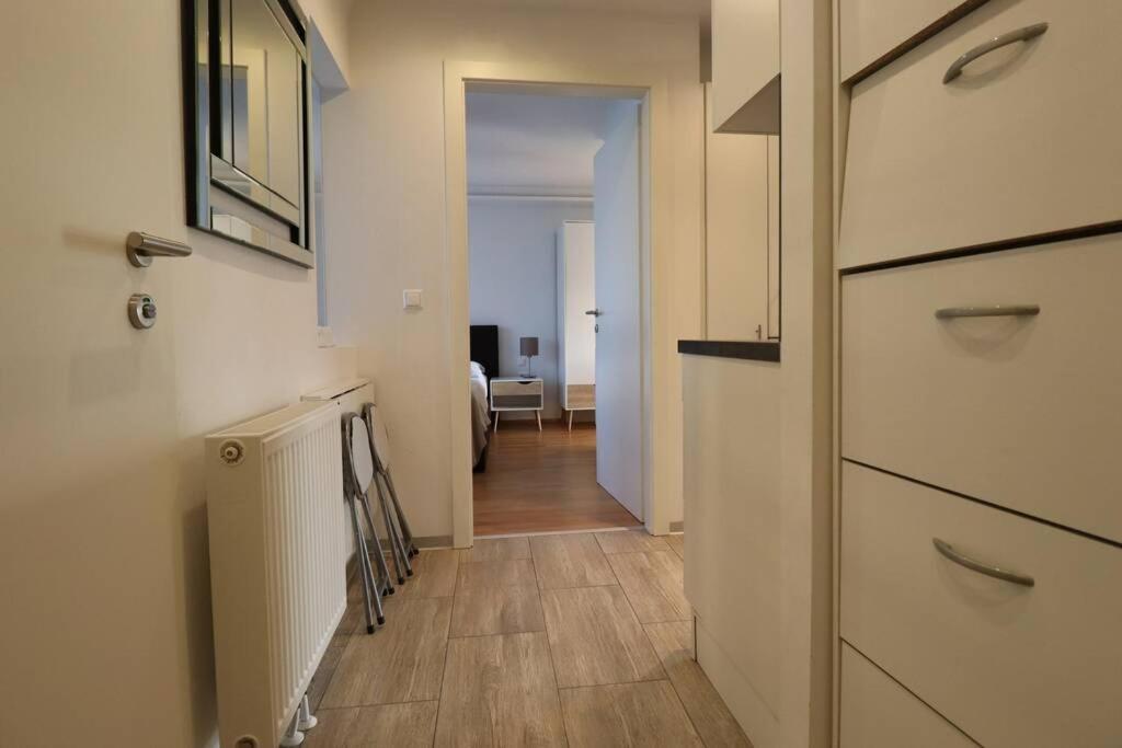 Brilliant View: Balcony Home, Modern, Stylish And Newly Renovated Vienne Extérieur photo